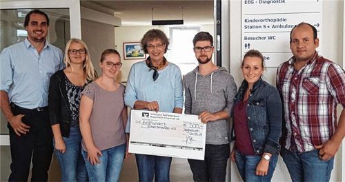 Landjugend überreicht 500-Euro-Spende an „Silberstreifen“