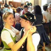 Leonhardi-Tanz auf allen Ebenen