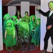 Dornröschen aus dem Schlaf erweckt