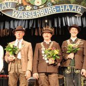 Der Ball mit über 50 Königen