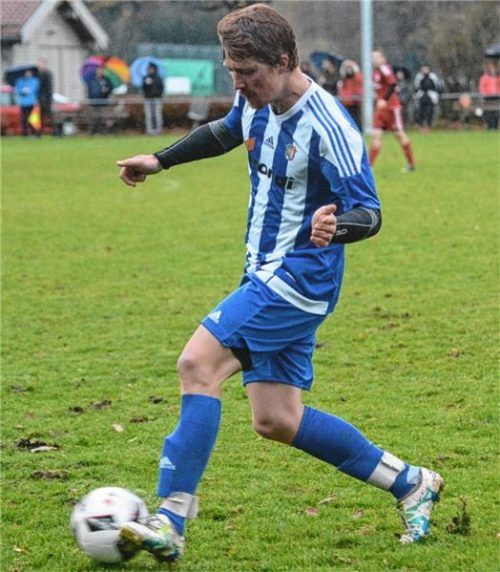 Machte alles klar: Mathias Katozka erzielte zwei Tore beim Raublinger 4:1-Sieg in Amerang.Foto Ruprecht