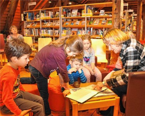 Prominente lasen Kindern vor