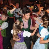 Schöner Kathreintanz in Reit im Winkl