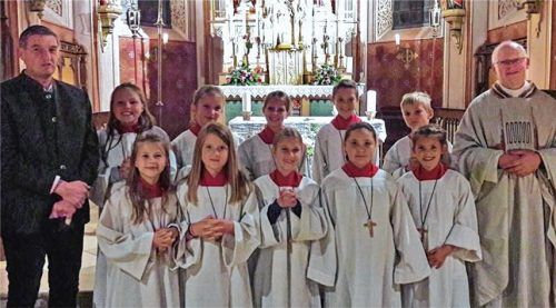Schwaberinger Ministranten: Zehn Neuzugänge und ein Abschied