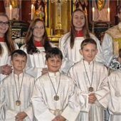 Sechs neue Säulen in der Gottesdienstgemeinde