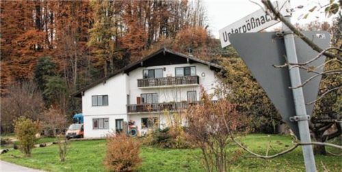 Sieben Angeklagte sollen in Asylbewerberunterkünften in Raubling, Rohrdorf und Neubeuern (Bild) einen schwunghaften Drogenhandel betrieben haben. Foto reisner