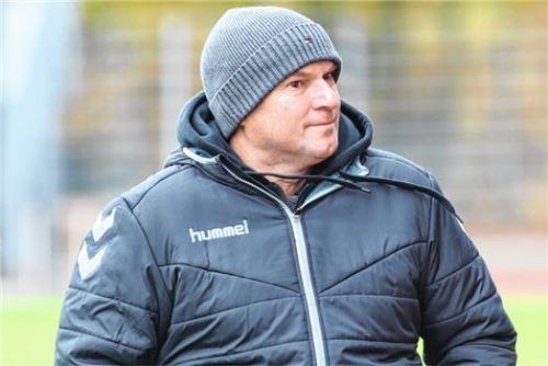 Sieht sowohl Buchbach als auch Schalding auf einem guten Weg: Buchbachs Sportlicher Leiter Georg Hanslmaier. Foto  Buchholz