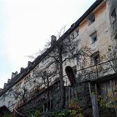 Es knirscht im Gebälk