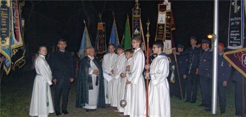 Viele Teilnehmer an der Gedenkfeier in Pfaffenhofen