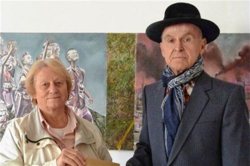 Vom Verkaufserlös seines Bildes erhielt Christine Stieber von Rupert Dorrer eine Spende für die „Tafel“.