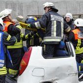 Profis schulen Ehrenamtliche für den Ernstfall