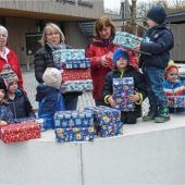 Weihnachtspäckchen für bedürftige Kinder