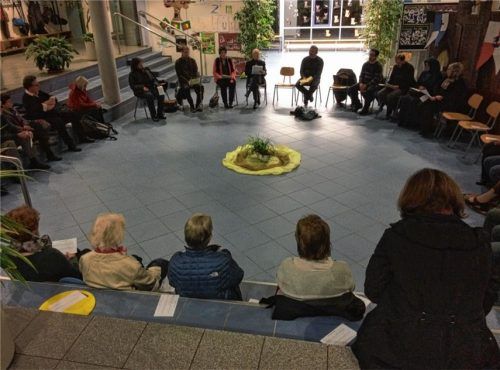 Zusammen um den Frieden bitten