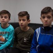 Angetrunkene Lehrerin packt Kinder am Hals