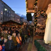 Christkindlmarkt in Rosenheim eröffnet