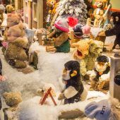 Weihnachtsgeschäft lässt Rekorde purzeln