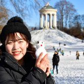 Eine putzige kleine Schneefrau