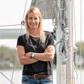 Segler und Windsurfer in Europa Spitze