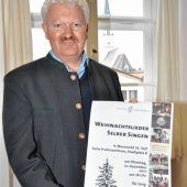 Premiere: Singen am Stadtplatz