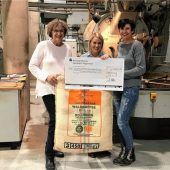 Kaffeesack-Spende für Silberstreifen