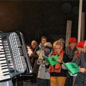 Boid wird‘s dumpa: Gemeinsam Weihnachtslieder singen