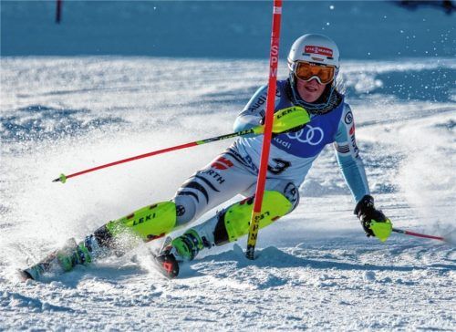 Carina Stuffer vom WSV Samerberg wurde im Dezember 2017 in Kaltenbach bayerische Juniorenmeisterin im Slalom. Foto SIEGMUND