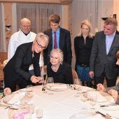 Aufklärung über „Dolchstoß-Griff“