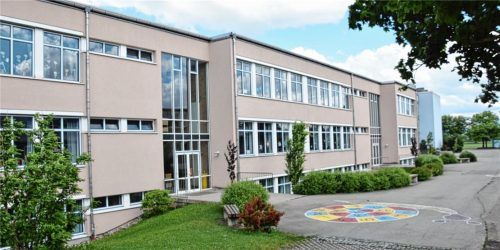 Damit sie auch nach dem Unterricht betreut werden können, wird für die Schüler der Grund- und Mittelschule in Feldkirchen-Westerham eine Mensa gebaut. Foto Merk