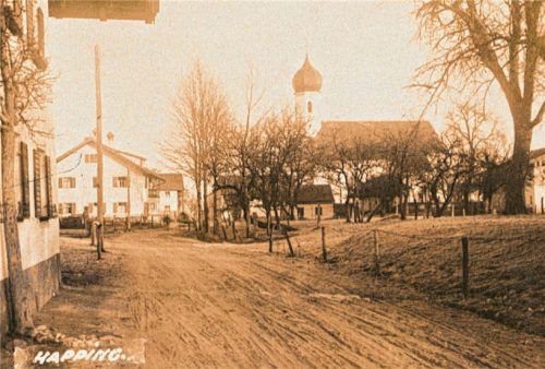 Das Dezember-Blatt des Kalenders zeigt Happing um das Jahr 1925. Foto  Stadtarchiv