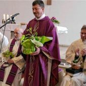 Schlüsselgewalt über zwölf Kirchen