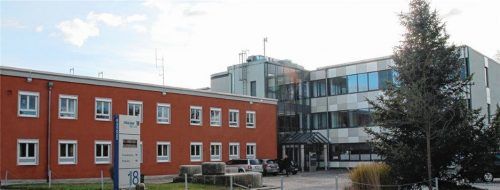Das Landratsamt Mühldorf ist bei der Umsetzung einer Digitalisierungsstrategie auf einem guten Weg. Ziel ist es, dass die Bürgerinnen und Bürger künftig noch schneller und unkomplizierter ihre Behördengänge erledigen können.