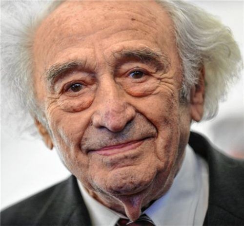 Max Mannheimer ist Namensgeber der Kulturtage, mit denen in Bad Aibling generations- und kulturübergreifend der Folgen der nationalsozialistischen Diktatur und der Opfer des Holocaust gedacht wird. Foto  DPA