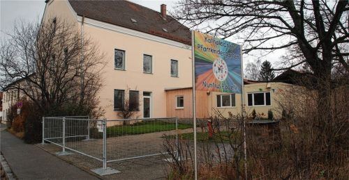 Der Kindergarten Nuntius Pacelli wird durch einen Neubau ersetzt werden. Dann gibt es allerdings nur noch vier statt sechs Gruppen. Der Bau eines kommunalen Kindergartens ist in der Planung. Foto  kob