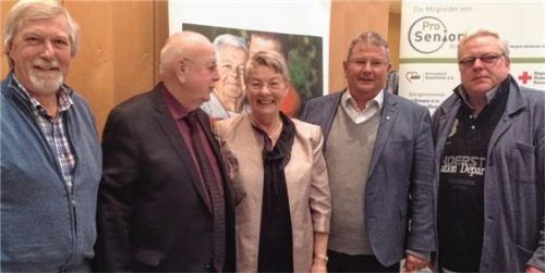 Der neue Vorstand (von links): Schatzmeister Dr. Rolf Hertel, Dritter Vorsitzender Josef Kugler, Vorsitzende Inge Ilgenfritz, Zweiter Vorsitzender Michael Radtke, Schriftführer Alexander Wiedemannn.Foto re