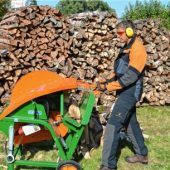 Brennholz sicher aufarbeiten