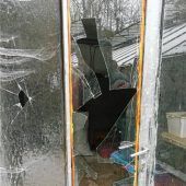 Vandalismus und dringende Hilfe