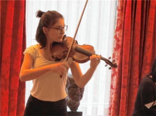 Ein Wunderkind: Die 17-jährige Hanna Schmidt verfügt über eine bemerkenswerte Ausdruckskraft.Foto bek