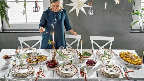 Es ist angerichtet: In einem solchen Ambiente freuen sich nicht nur die Kleinen auf den Besuch des Christkindes. Foto epr/Villeroy & Boch