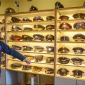Feuerwehrmützen aus aller Welt