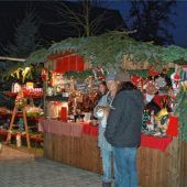 Freude im Advent beim 15. Adventsmarkt in Mettenheim