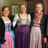 Neue Dirndl-Spitze