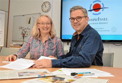 „Jede Spende verwandelt sich unmittelbar in Zeit und Zuwendung für die Betroffenen. Ein Wert, der am Lebensende eigentlich unbezahlbar ist“, so Erika Koch und Josef Hell. Foto ha