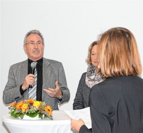 Landrat Georg Huber bei der Einweihung der Hochschule.