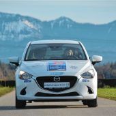 Mazda fährt auf die 300000 Euro zu