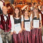 Dirigentennadel in Silber für Benedikt Paul