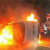 Kühlschrank löst Pkw-Brand aus