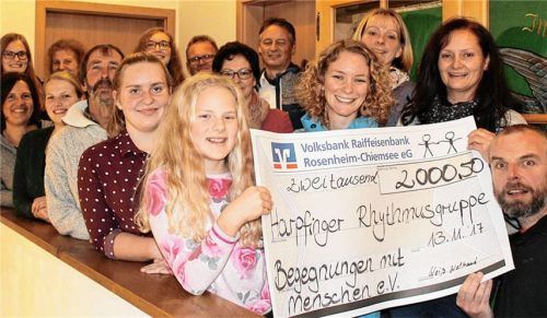 Rhythmusgruppe unterstützt „Medical Camp“