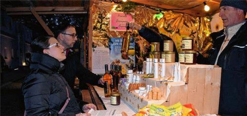 Schwindegger Adventsmarkt feierlich eröffnet
