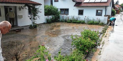Starkregen, der zu Überschwemmungen führt, tritt auch im Landkreis Mühldorf auf. Foto  je