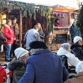 Stopselclub Thansau lädt Bewohner des Hauses St. Anna zum Christkindlmarkt ein